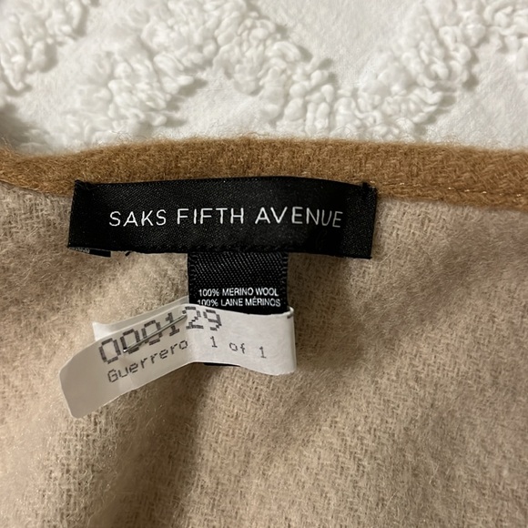 Saks Fifth Avenue Black Label Camel Wool Poncho with Fringe - Picture 3 of 6